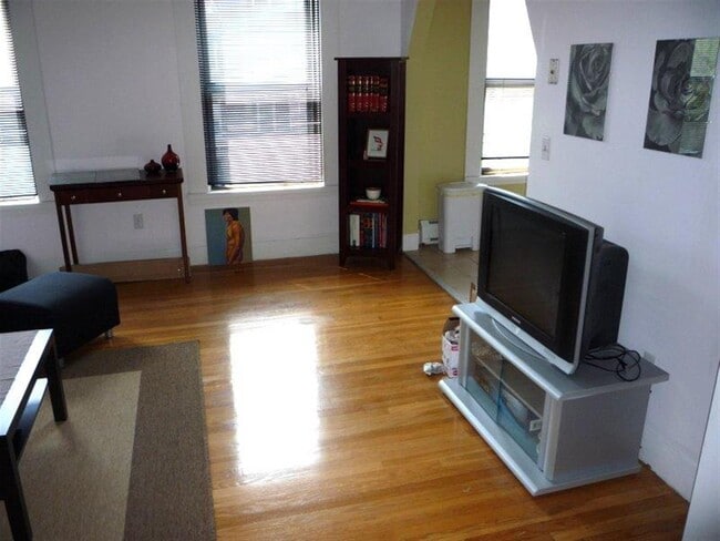Photo - 5 Wendell St Unit 3