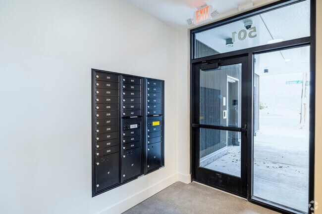 Mail Center - 501 Orleans