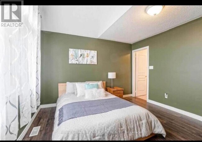 Photo - 41 Begonia Crescent