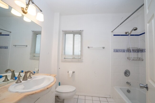 Photo - 1604-1606 S PALM AVE Unit 1604 1/2