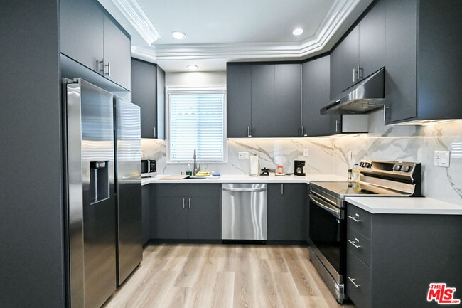 Photo - 2028 S Chapel Ave Unidad C