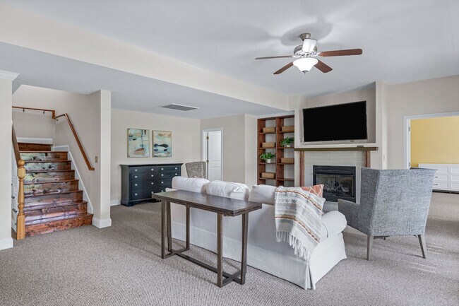 25 Nader Ave Unit SI ID1590571P
