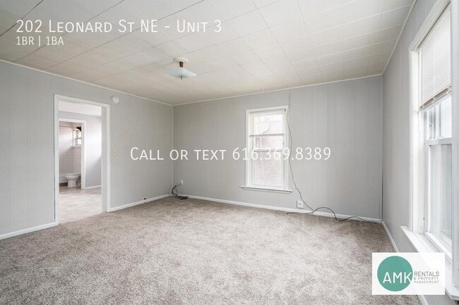 Photo - 202 Leonard St NE Unit 3