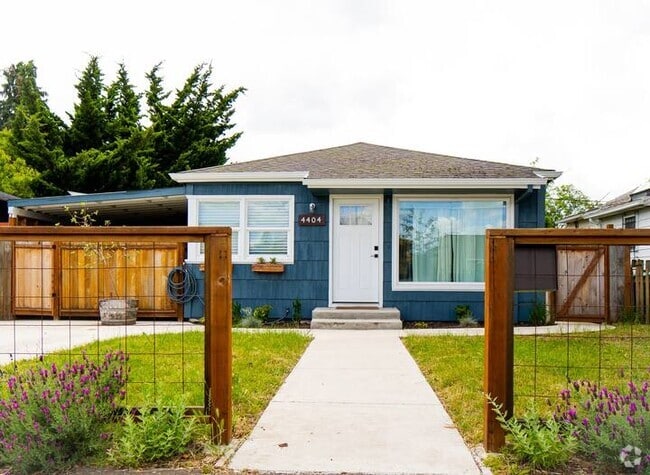 Building Photo - 4404 SE 63rd Ave Rental