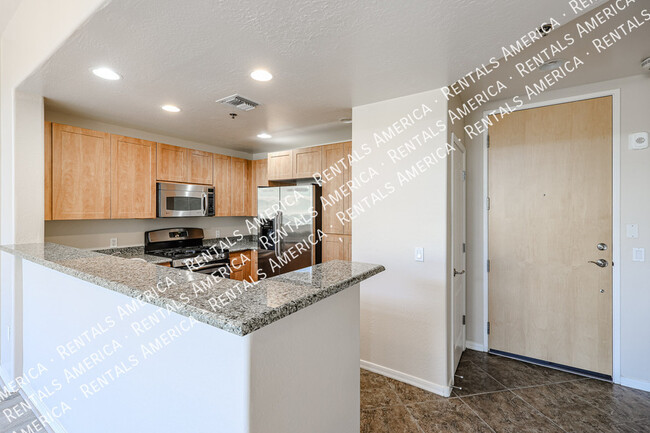 Building Photo - 16 W Encanto Blvd Rental