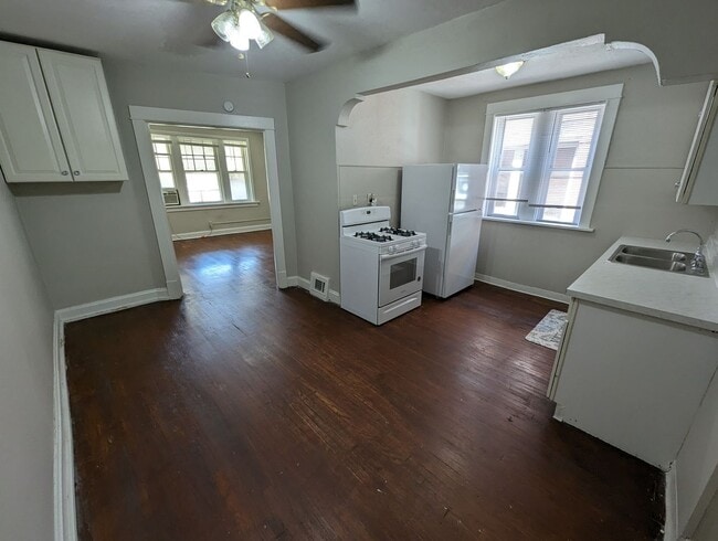 Photo - 4508 Pennsylvania Ave Unit 2N