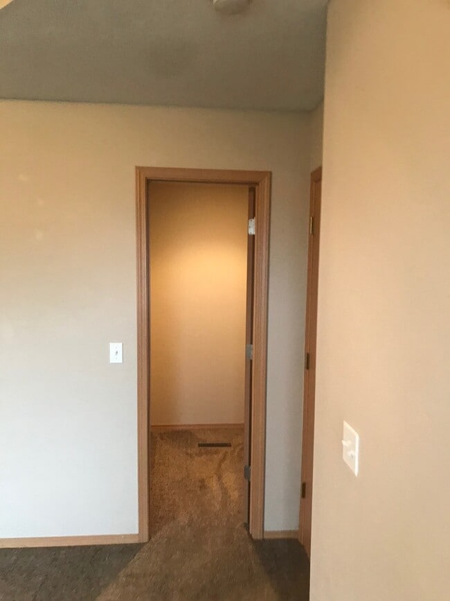 Photo - 606 W Kimberly Ct