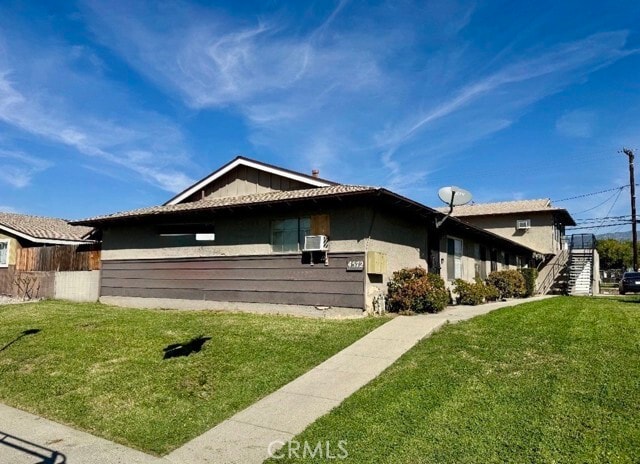 Photo - 4572 Canoga St Unit B