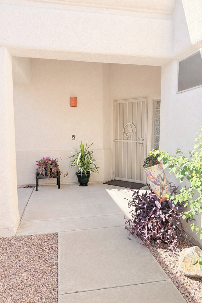 Photo - Beautiful 3 Bedroom 2 bath Tucson Home in Prime Eastside Location, Rancho Esperero – Available Now!