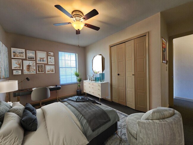 Photo - Spring Manor Apartments