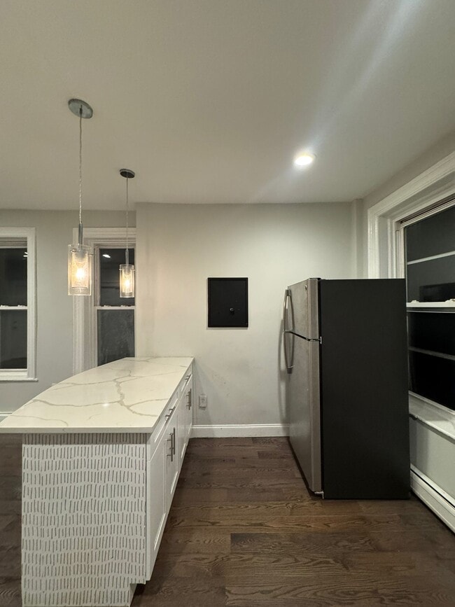 Photo - 232 Van Horne St