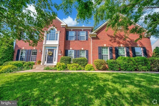 Building Photo - 7519 Edington Dr Rental