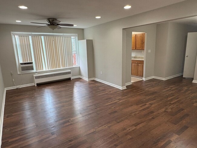 Photo - Spacious 3-Bedroom Condo in Randle Heights!! Unidad 202