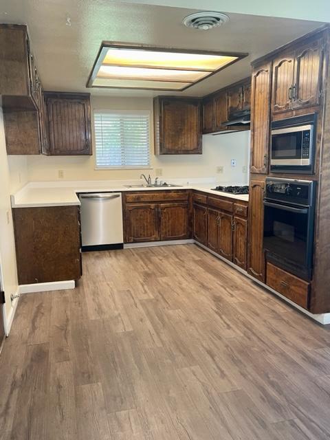 Photo - 1778 Cherry St