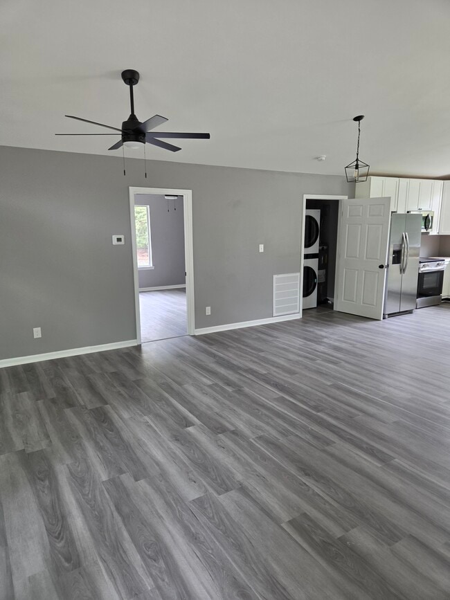 Photo - 68 Matilda Ln
