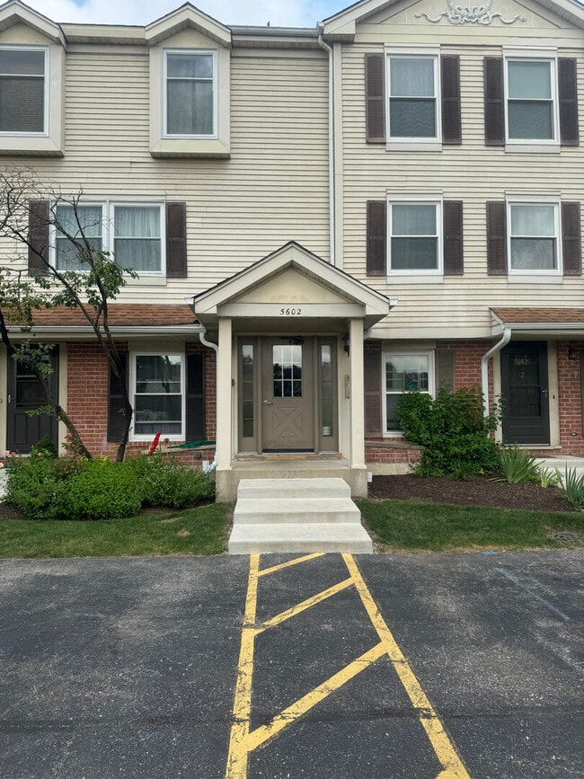 Building Photo - 5602 Tinder Unit 4 Rental
