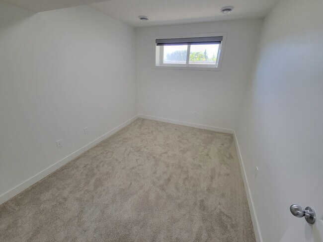 Photo - 8887 Carson Way SW