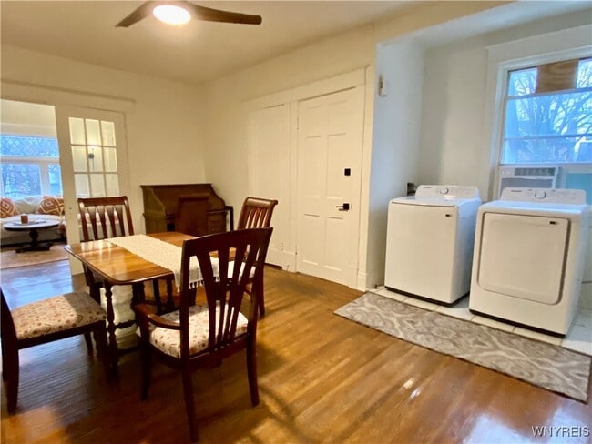 Photo - 286 Ashland Ave