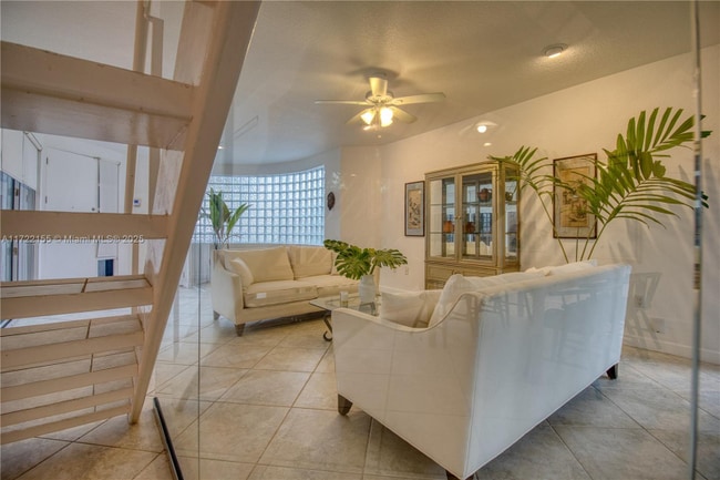 Photo - 2200 Lincoln Ave