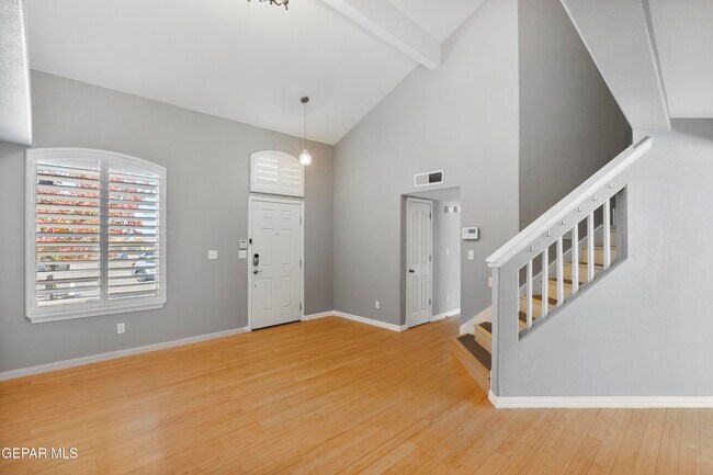 Building Photo - 1450 Senda Del Sol Ln