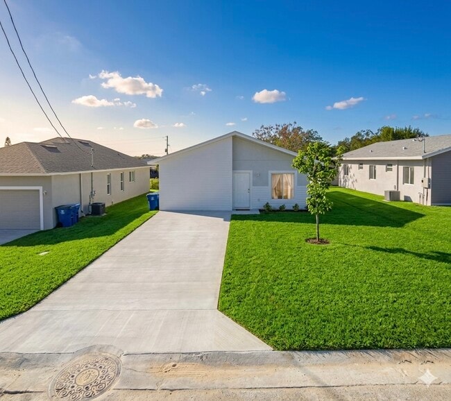 Building Photo - 314 N 6th St