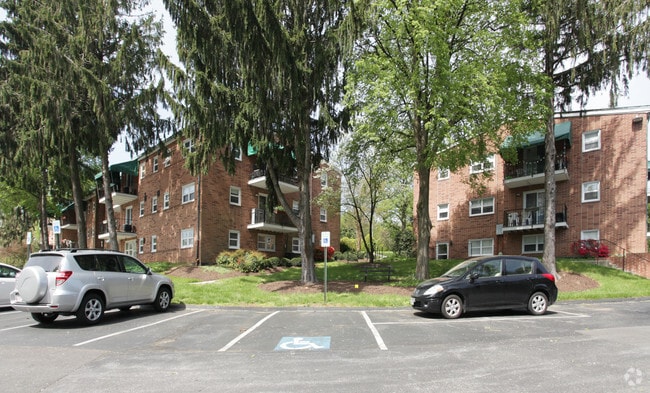 Photo - Overbrook Apartments