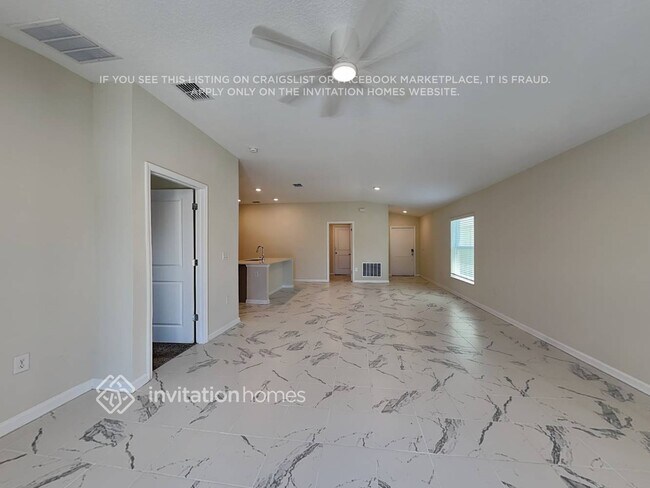 Photo - 4410 Holstein St