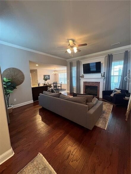 Photo - 2002 Price Ave