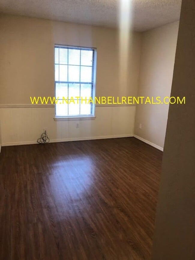 Photo - 3 bedroom 2 bath duplex