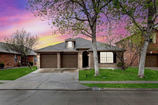 Building Photo - 5944 Snow Creek Dr