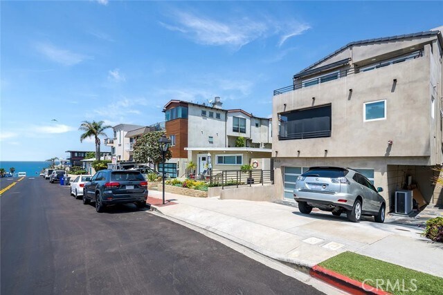 433 Marine Pl