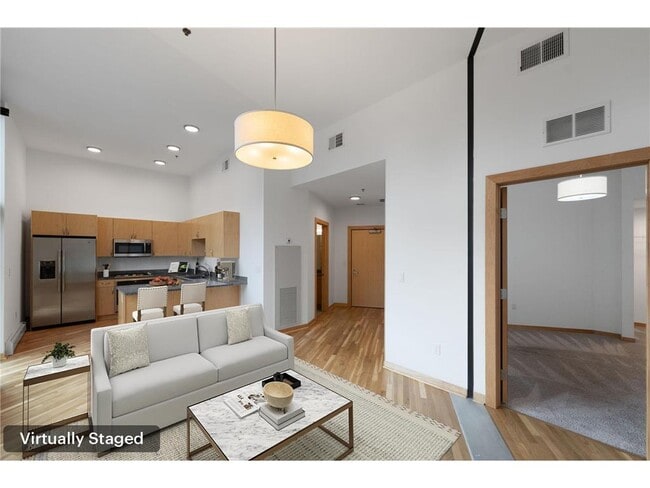 Building Photo - 1240 S 2nd St Unit 124