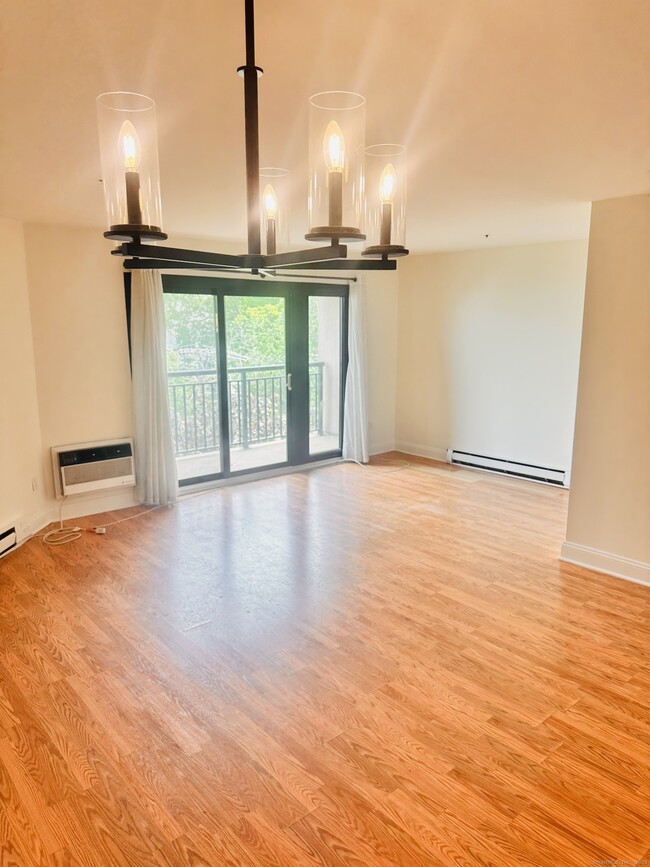 Photo - 104 North St Unit APT 401