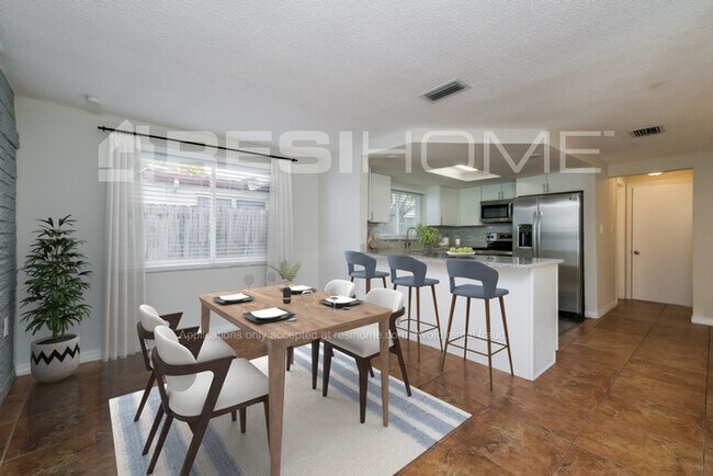 Photo - 7005 Brentwood Dr