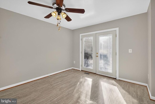 Photo - 7850 Greengate Way