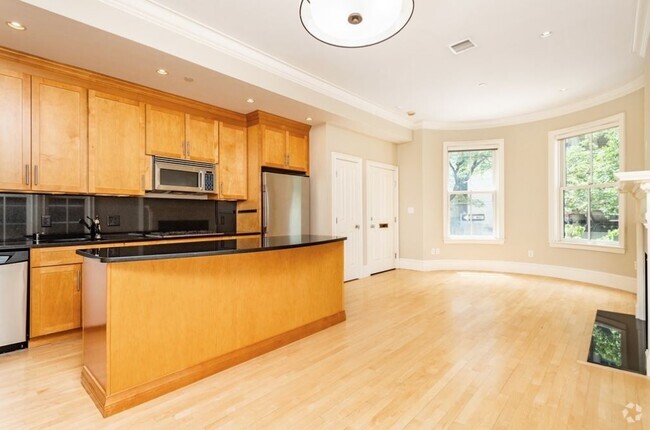 Building Photo - 70 E Brookline St Rental