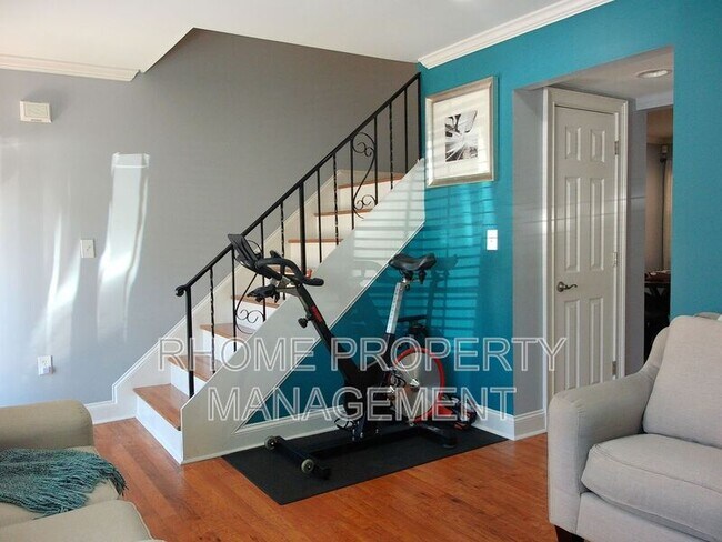 Photo - 187 Rondak Cir