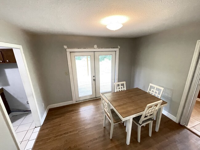 Dining - 306 Lancaster Dr Unit Bedrooms