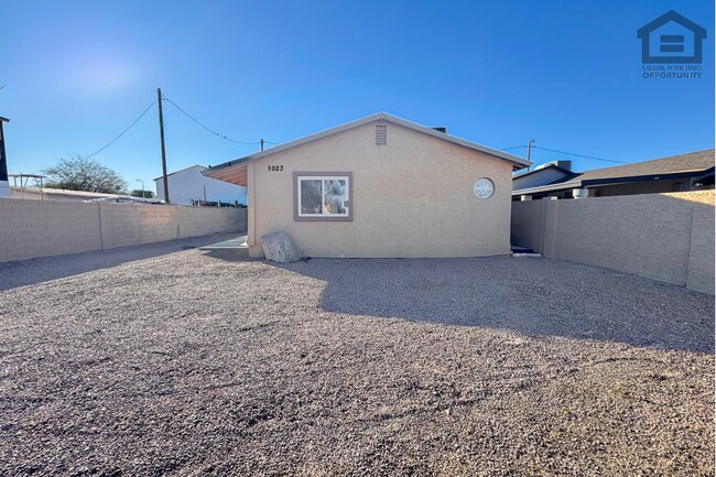 Photo - 1023 Unit 1023#B-1