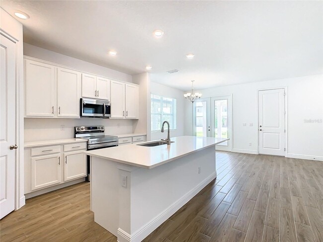 11165 Green Citron Aly
