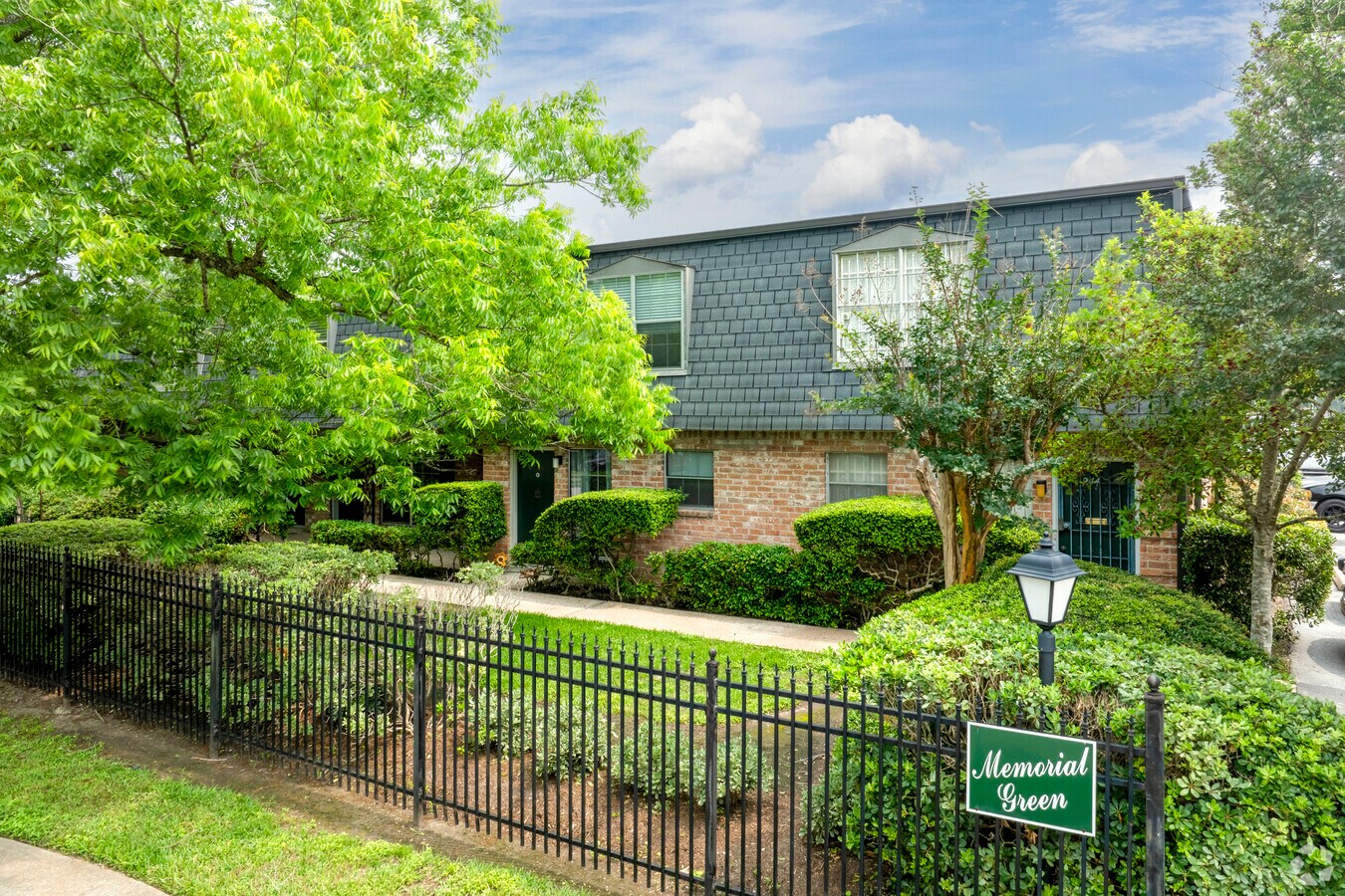 8933 Gaylord Dr - Primaria - Memorial Green Condo