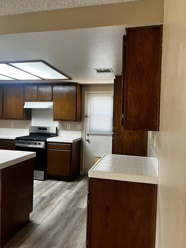 Photo - 2716 W Avenue K4