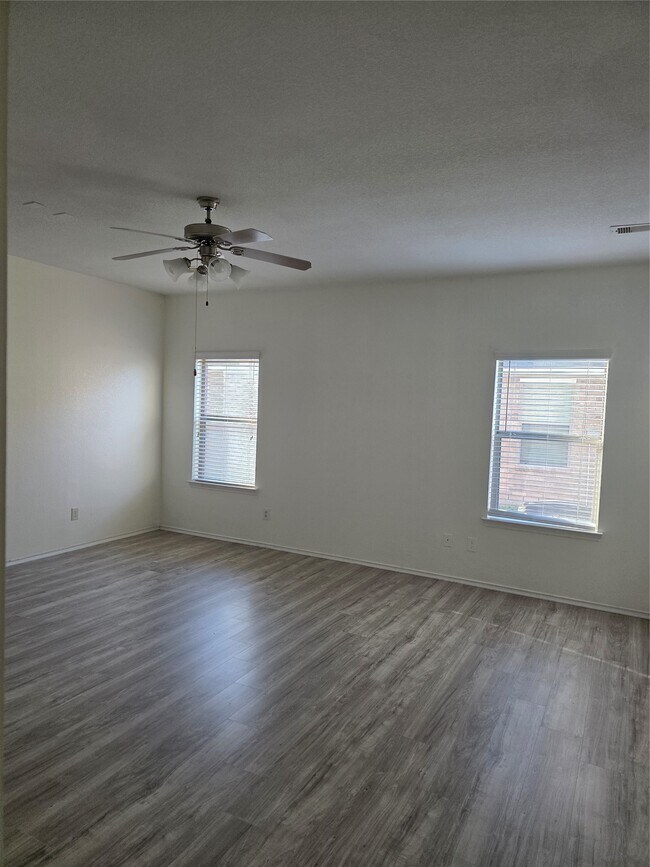 Photo - 23906 Fairport Harbor Ln