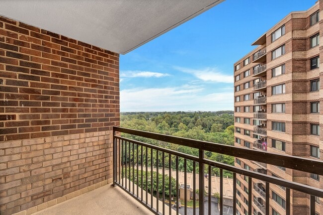 The Warwick Apartments