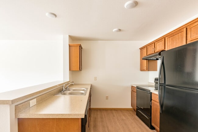 Sunset Ridge Apartments