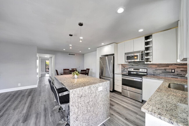 Photo - 516 Osprey Dr Unit 16c