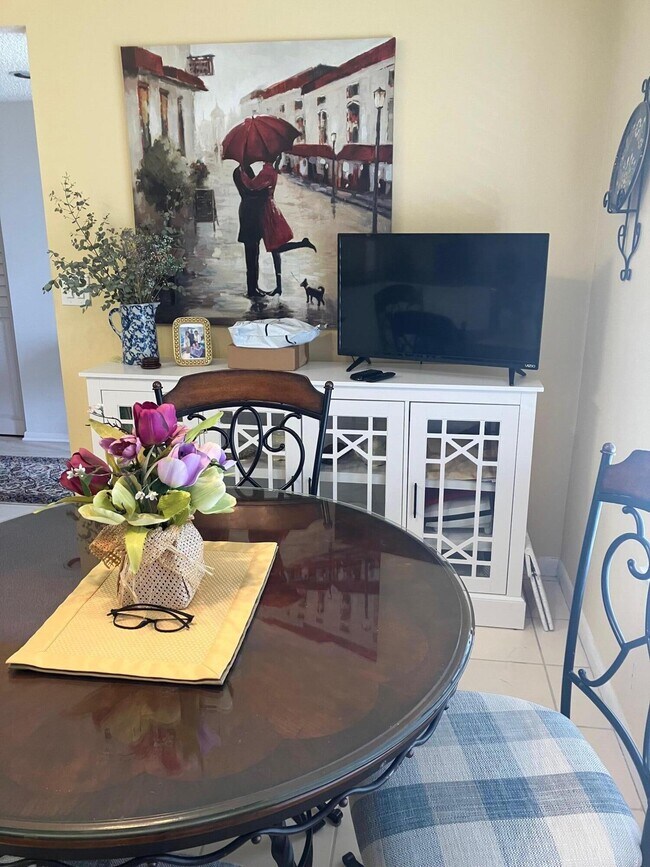 Photo - 5600 Fairway Park Dr Unit 201