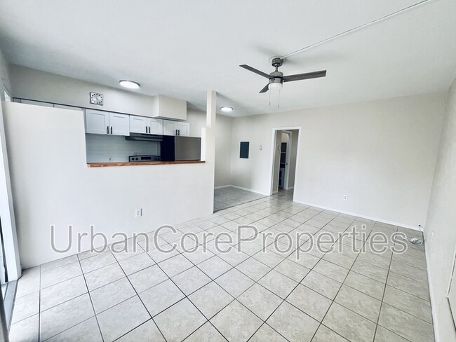 Photo - 115 7th Ave N Unidad #8