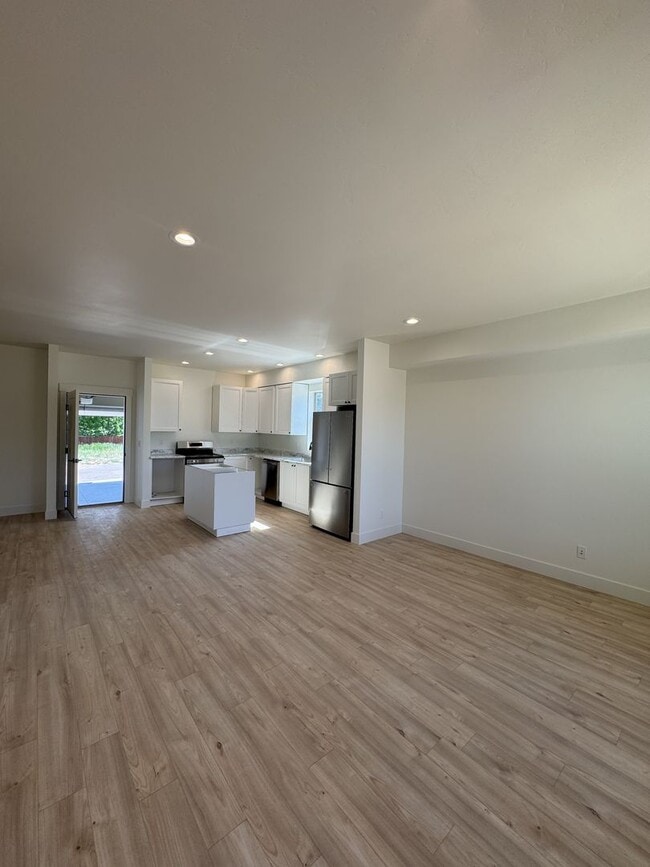 Photo - 17 Grove-