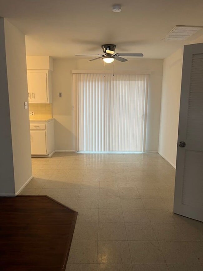 Photo - HT-406-410 Unit HT-406